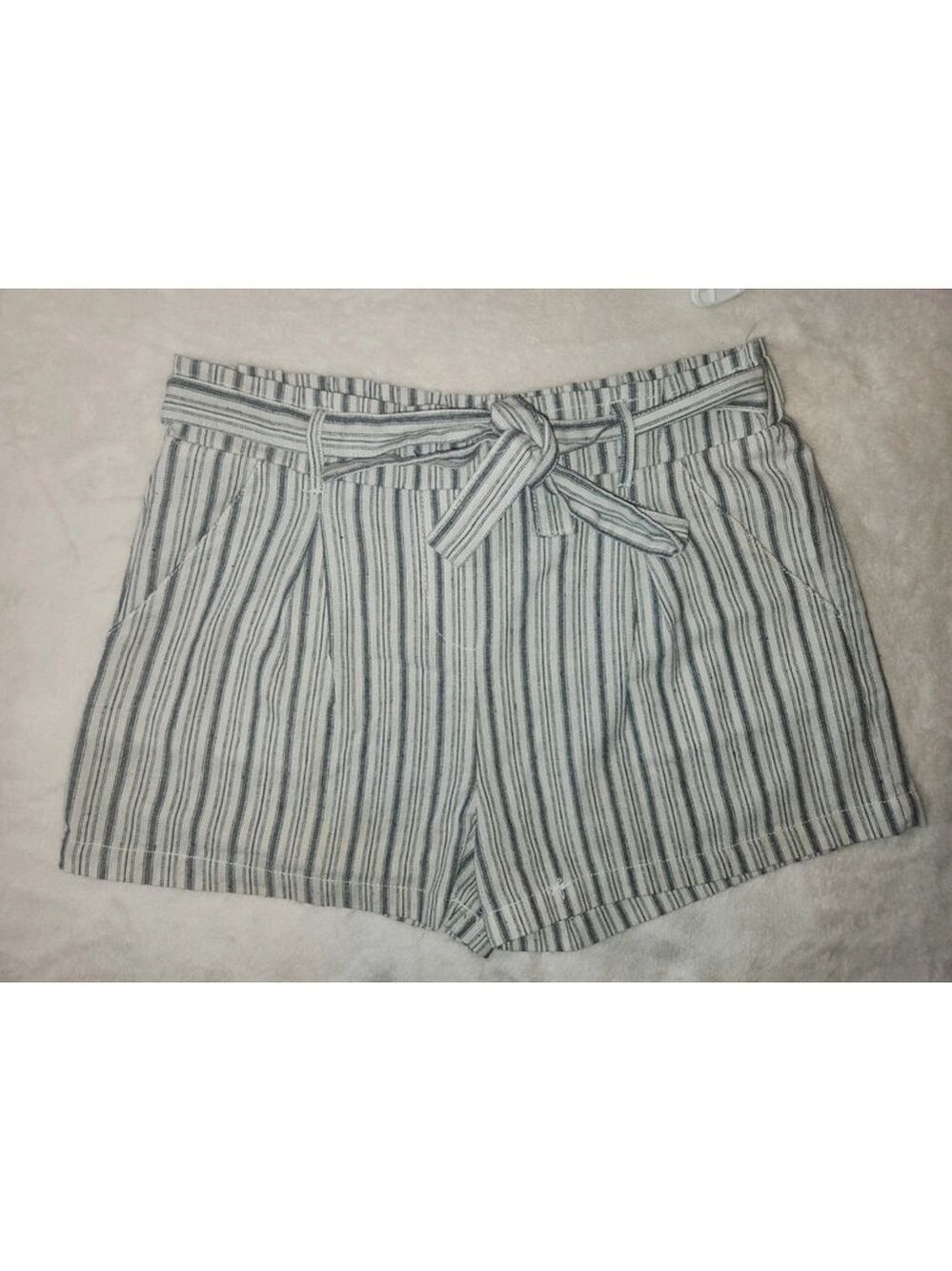Ci Sono Striped Elastic Waist Shorts Juniors L White Gray - Picture 7 of 11